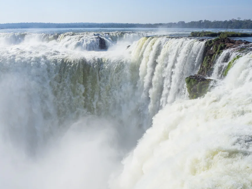 Cataratas del Iguazú, Misiones, Argentina (foto: Ana Benet / Pexels)