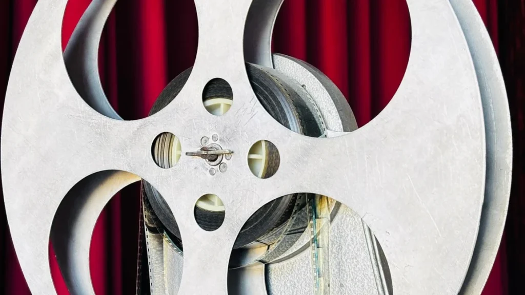 Carrete de película de cine antiguo. Imagen ilustrativa genérica (banco de imágenes: Pexels / Mariia Stepanova).