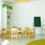 Aula de jardín de infantes vacía (imagen ilustrativa genérica, banco de imágenes Pexels, foto: Artem Podrez)